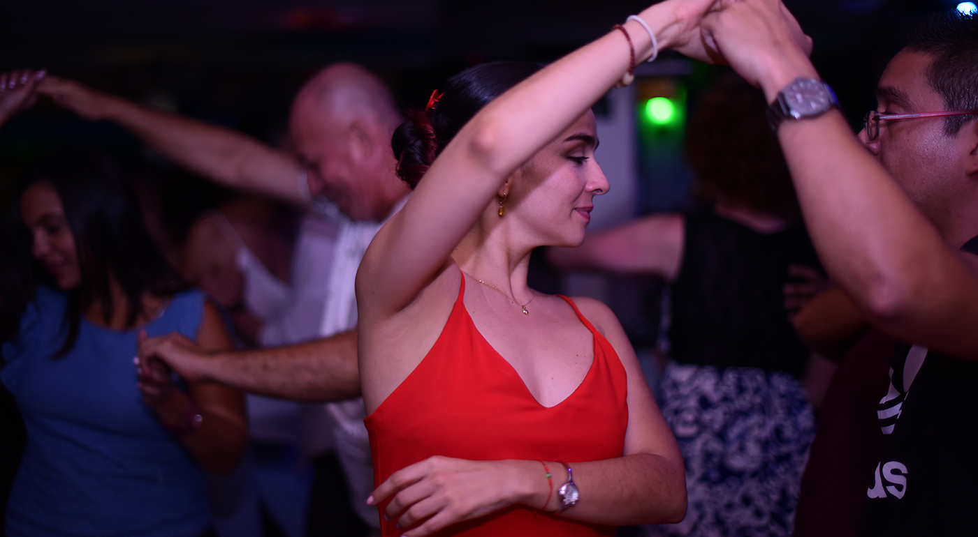 Club de Salsa Tin Tin Deo Cali